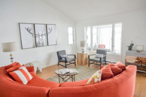 The Verne: Beautiful Waterfront Escape by Picton